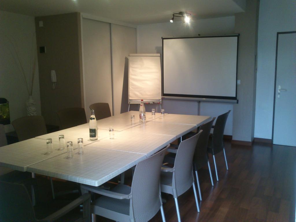 The Originals City, Hotel Helios, Roanne Nord Mably Eksteriør bilde