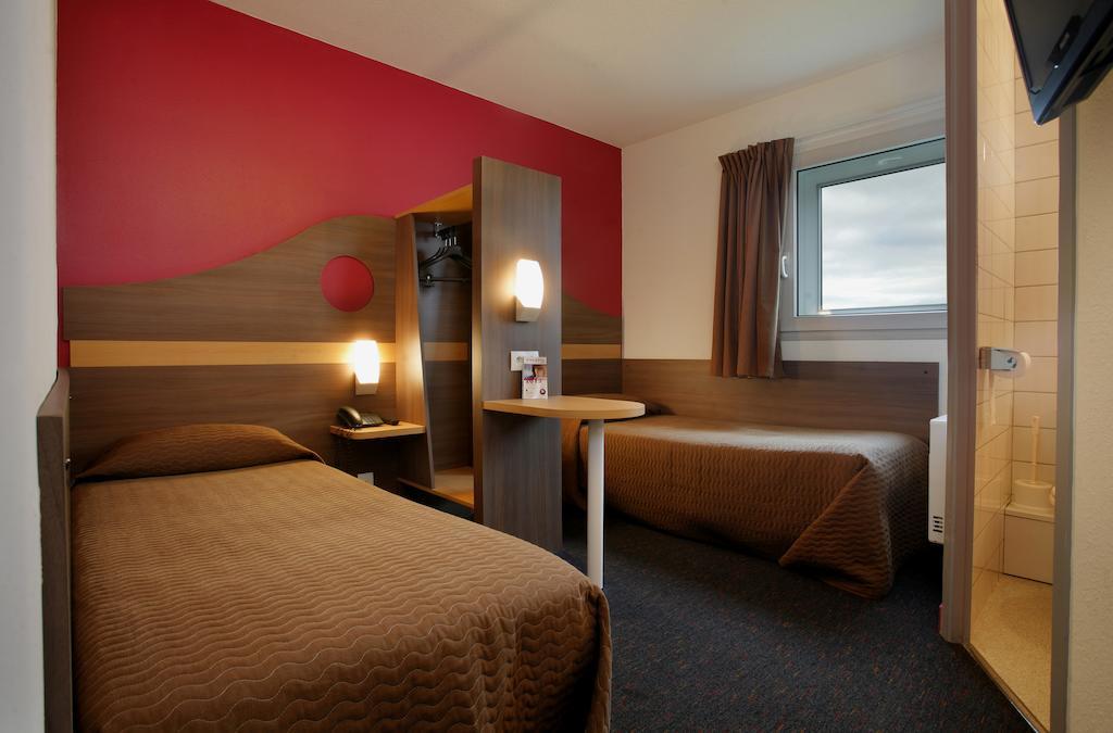 The Originals City, Hotel Helios, Roanne Nord Mably Rom bilde