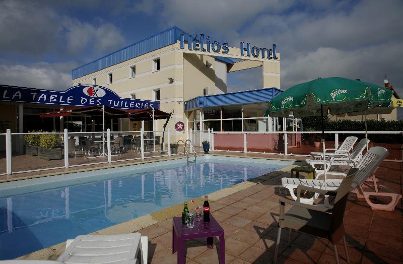 The Originals City, Hotel Helios, Roanne Nord Mably Eksteriør bilde