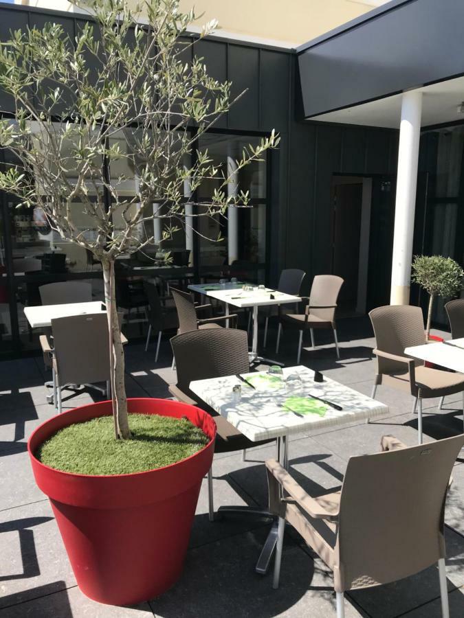 The Originals City, Hotel Helios, Roanne Nord Mably Eksteriør bilde